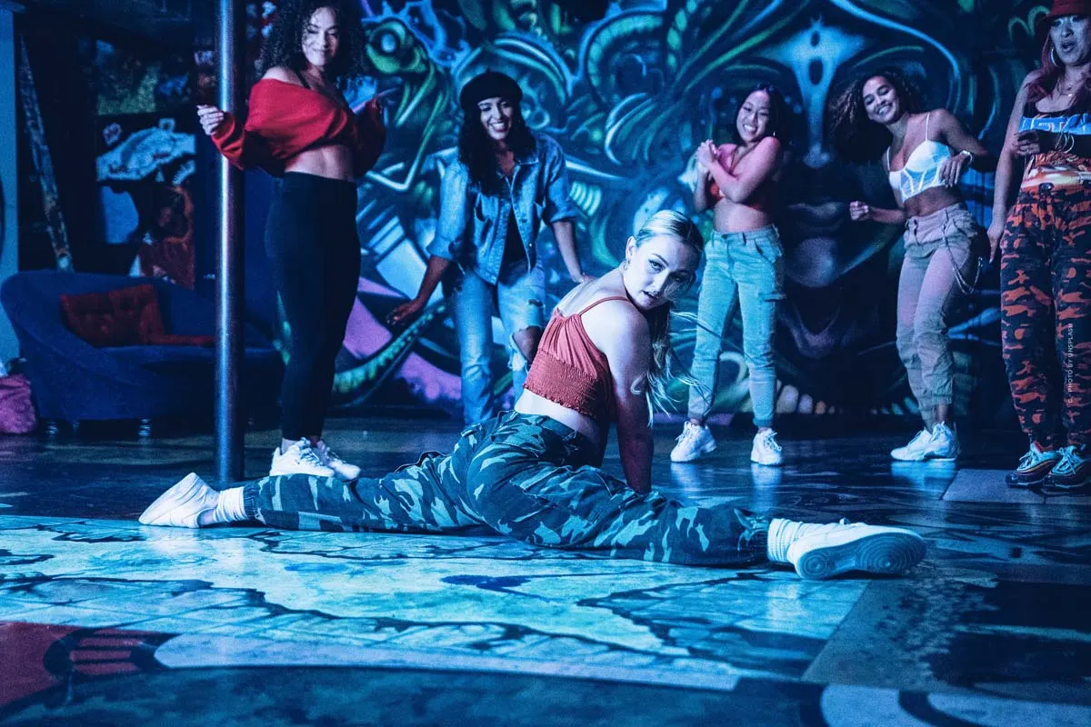Shirin David: star di Instagram e YouTube, rapper e femminista.