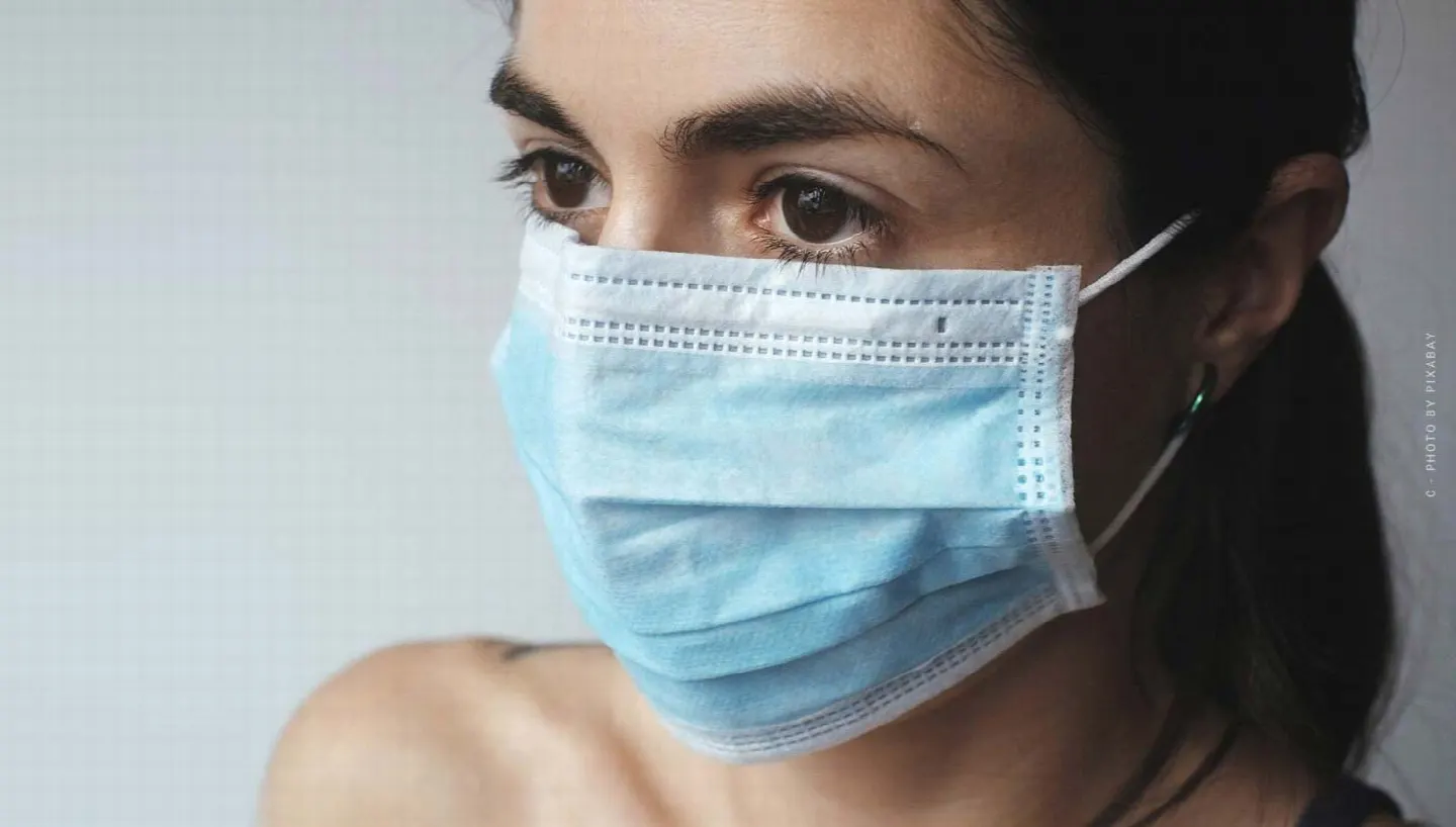 COVID-19 spiega: coronavirus, sintomi, coprifuoco + certificato gratuito per il modo di lavorare