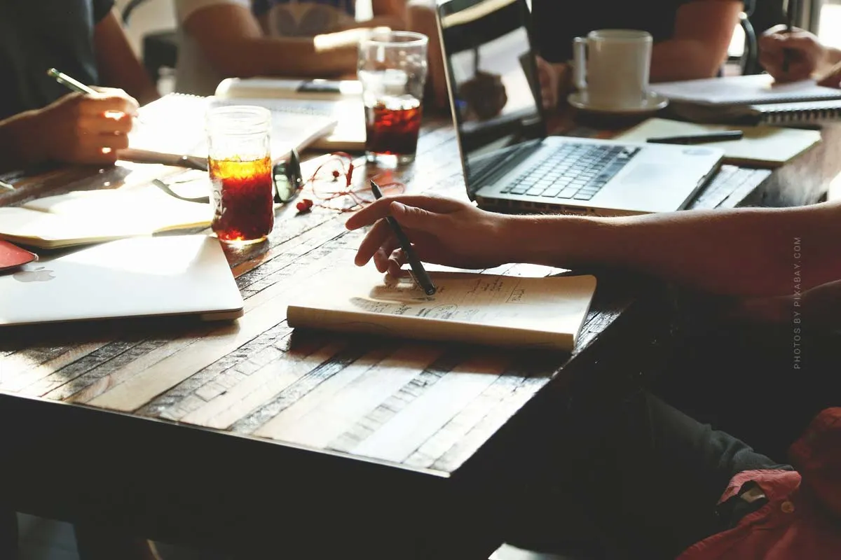 Agenzia UGC (Creator) Amburgo: 10 raccomandazioni ️ Contenuti generati dall'utente