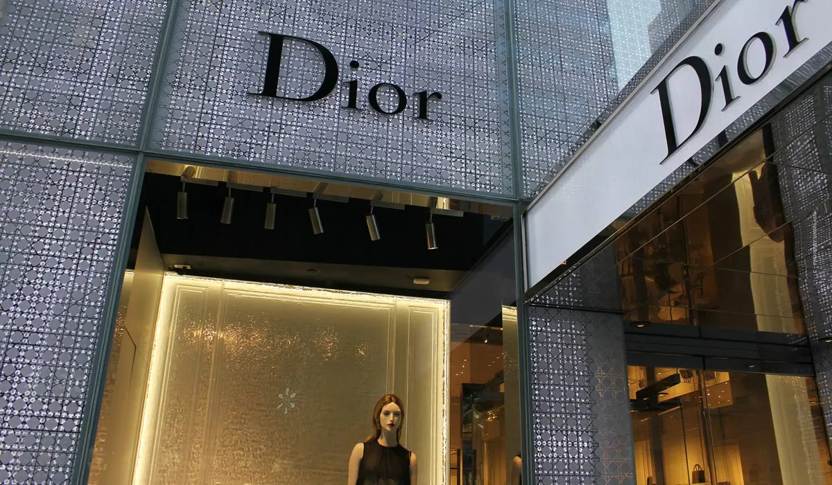 Dior Video: Collezioni straordinarie e anteprime esclusive della passerella