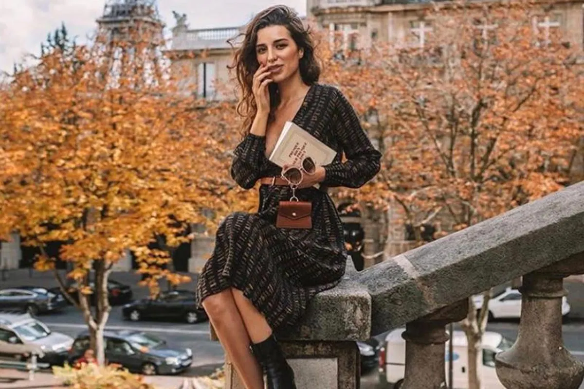 Intervista esclusiva con Katie One al Jardin du Luxembourg di Parigi