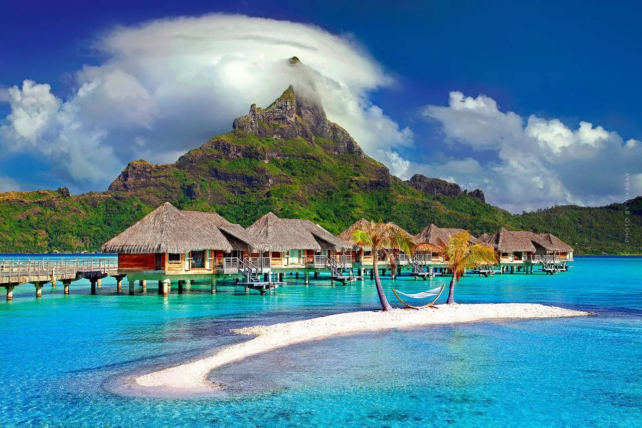 Bora Bora: il paradiso delle celebrità nei mari del sud (Justin Bieber, Paris Hilton e Jennifer Aniston) - un'isola di cui innamorarsi