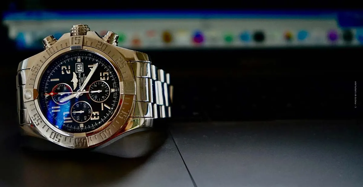 Breitling Aviator 8: orologi da pilota in oro rosso nobile, titanio o acciaio inossidabile