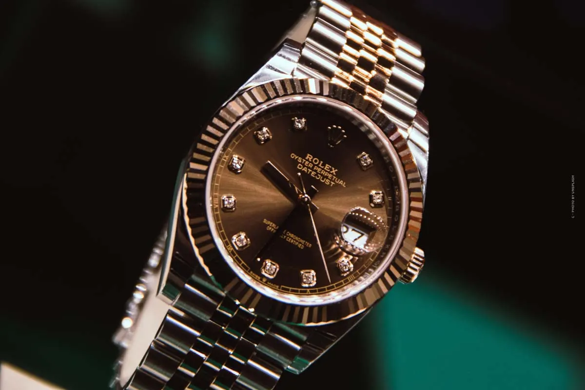 Investimenti di personaggi famosi in orologi di lusso: Musk, Bezos, Buffett & Co.