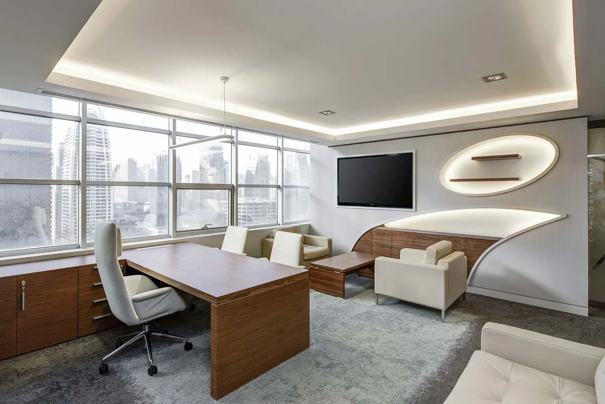 Arredamento per ufficio: Idee di design e consigli per scrivania, sedia da ufficio, armadi e co.