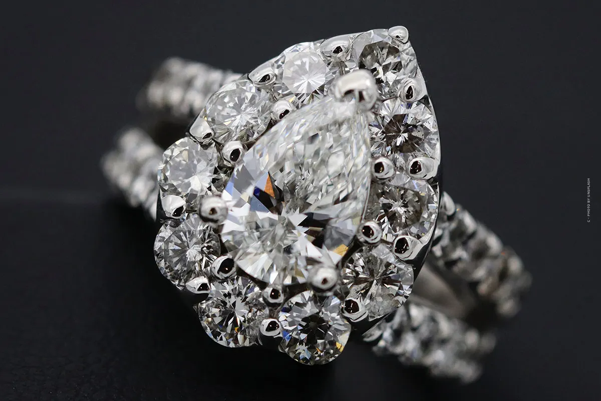 Compra il diamante: Prezzo, caratura, colore e oro a confronto - Capital Investment Gemstone