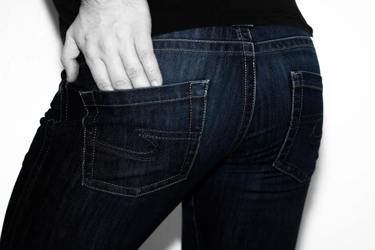 Guess: borse, jeans e magliette