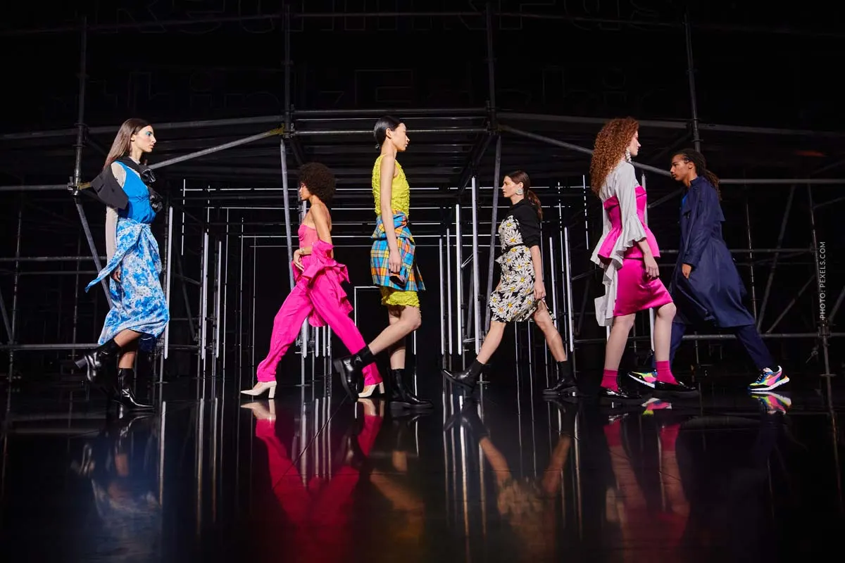 #RethinkFashion by Perwoll: la moda di seconda mano in passerella - AYFW
