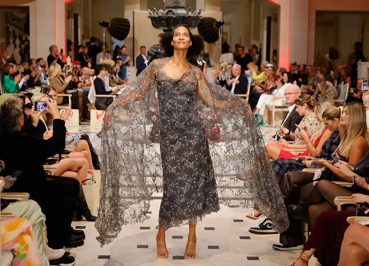Anja Gockel: look estivi per signore - Settimana della moda di Berlino