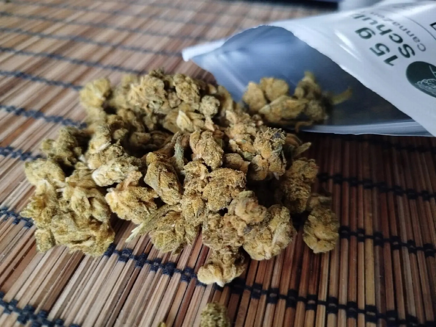 Cannabis in Germania: Acquista, ordina, coltiva - Weed Guide
