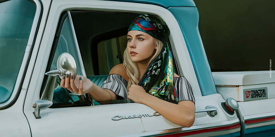 mädchen-halstuch-auto-vintage-model-modeling-tuch-accessoire retro-blond-fashion-nägel-blau