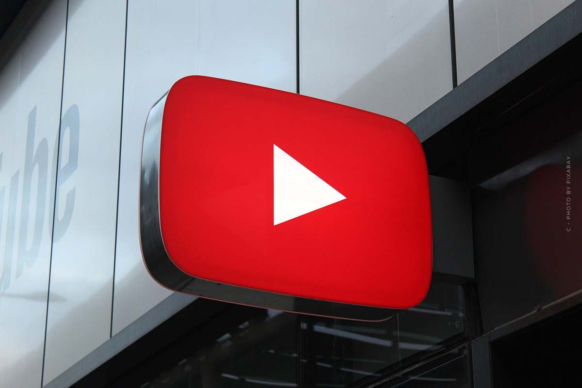 La più popolare bellezza YouTuber di sempre - reddito, abbonati e scandali